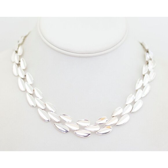 18 inch, Vintage Silver Tone Fashionable Leaves Necklace - G1 - Picture 2 of 3